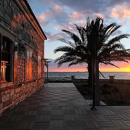 Lavantali Tasev Butik & Restorant 5* Seferihisar